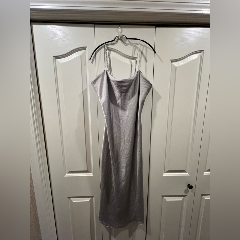 Victoria Secret Silver Grey Slip Dress Size Medium M EUC Lingerie Bride Stunner